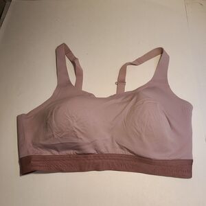 Lululemon Fine Form Bra Size 36DD Rose Pink Blush Sports